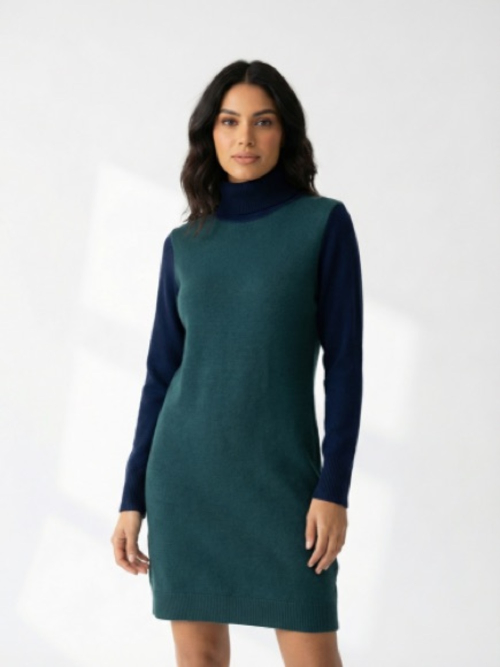 Boden Turtleneck Knit Long Sleeve Sweater Dress in Green and Navy Blue EUC Sz 6